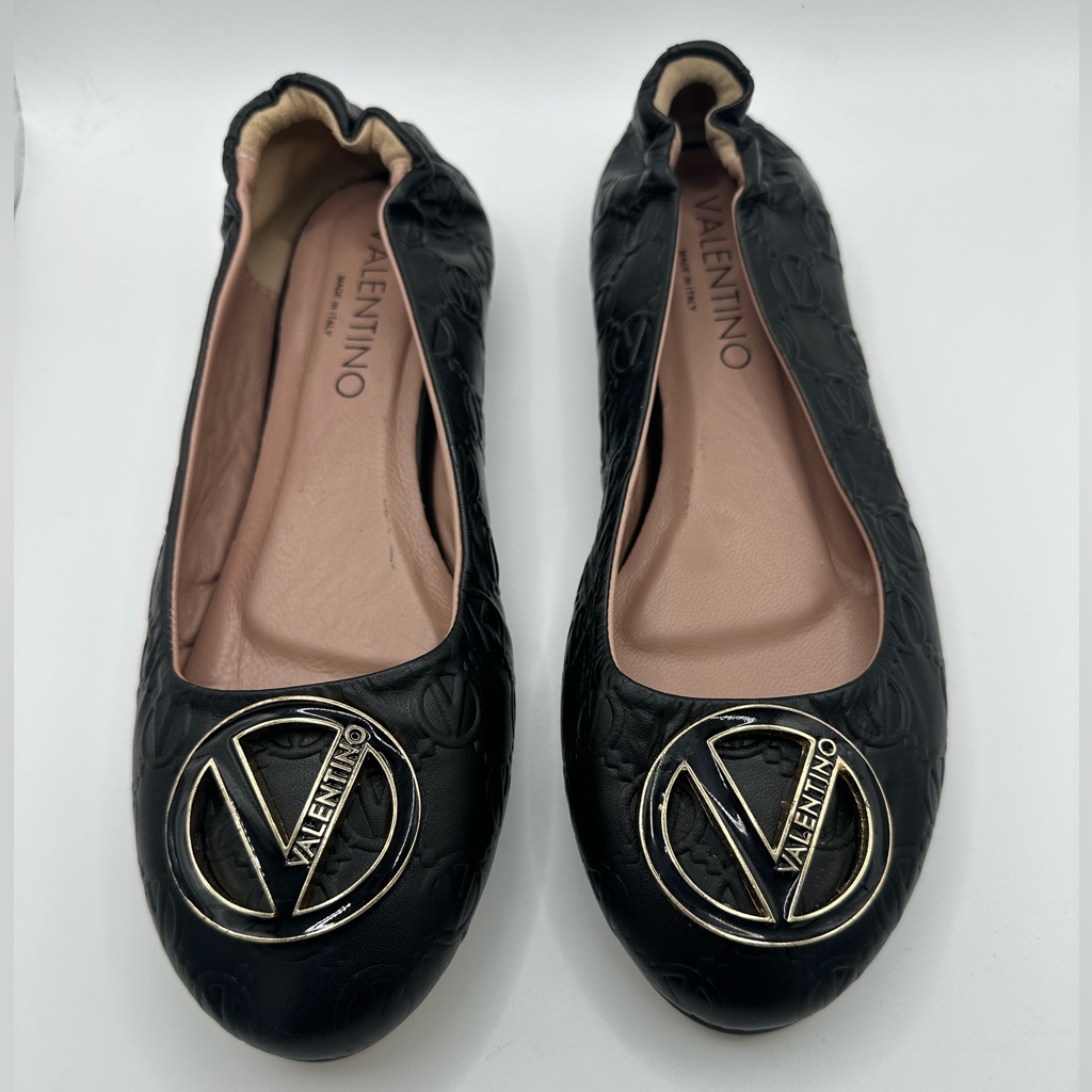 Valentino Mario Valentino Calliope Monogram Leather Ballet Flats Sz. 8 Nwot